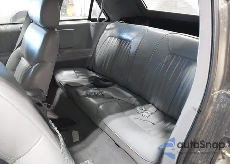 1991 Oldsmobile Cutlass Supreme из США, поврежденный, VIN 1G3WT34T2MD390458